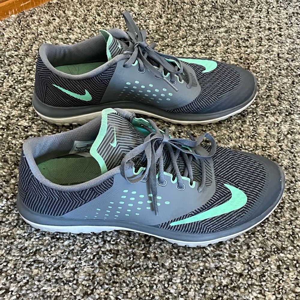 Nike fit some cool pattern sneakers
